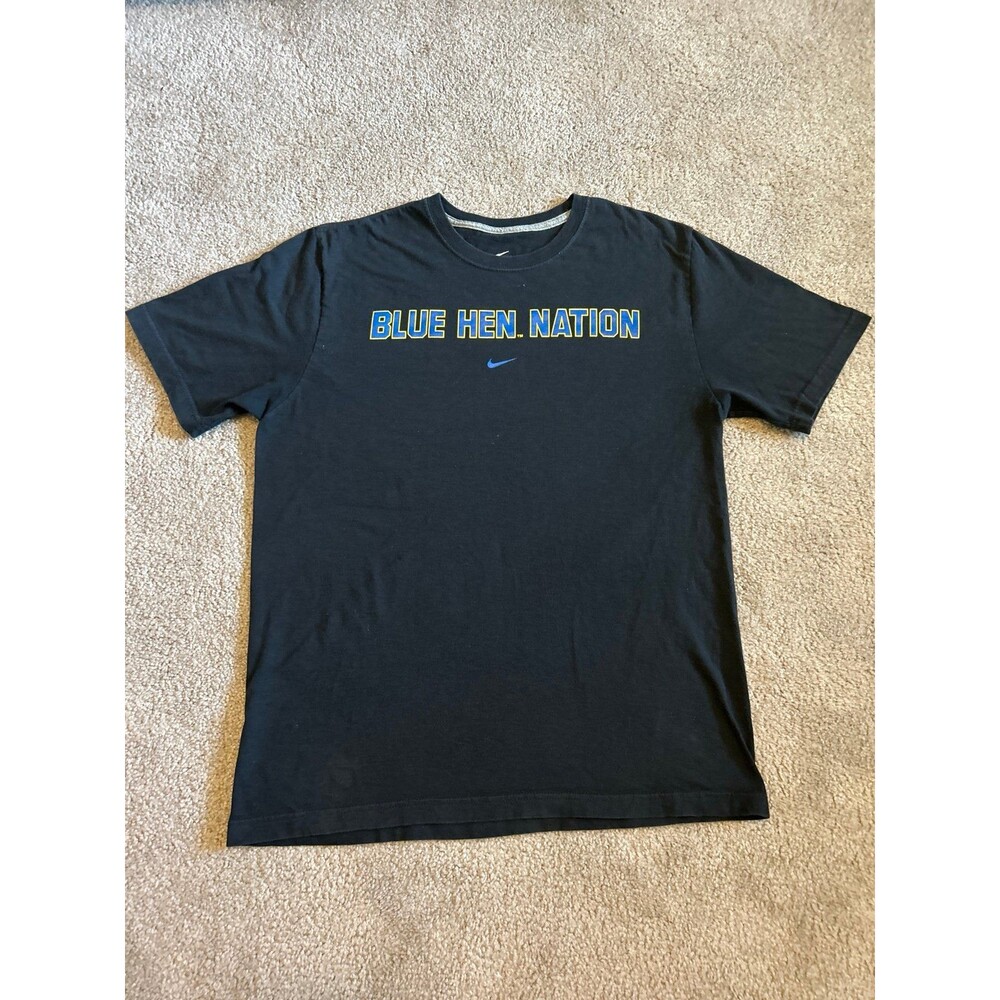 Delaware Blue Hens Men’s Nike Tee Size Large
